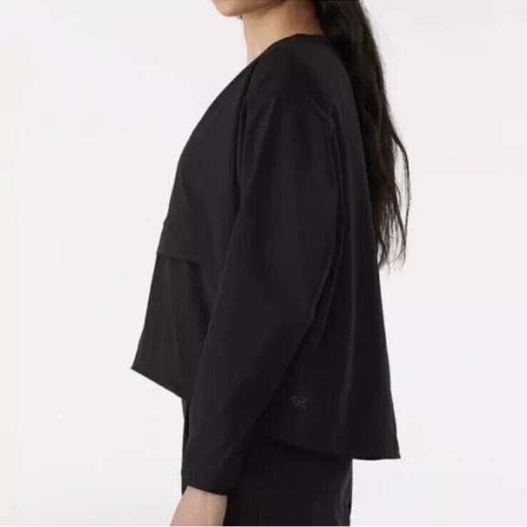 Arc'teryx Contenta Pullover Cropped Light Weight Top Black Size XS - Picture 3 of 8